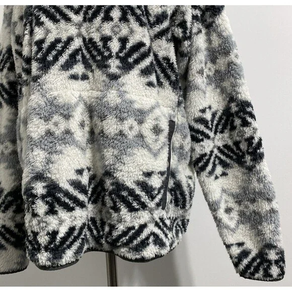 Eddie Bauer Pullover Mens Large Tall White Gray Black Plush Fuzzy Cozy Jacket - Picture 2 of 11